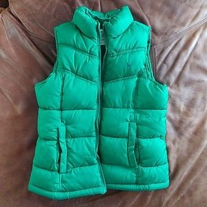 Girls Old Navy vest size large 10-12